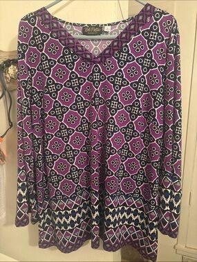 Bob Mackie Purple, Black & White Graphic Top